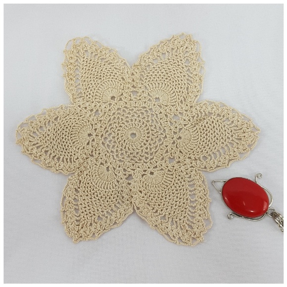 Crochet Star Design Doily, - Picture 2 of 8